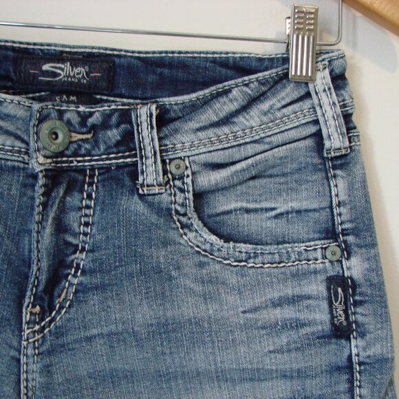 Silver Jeans Sam Jean Short Cuffed Distressed Size 26 4.5" Inseam - Picture 7 of 15